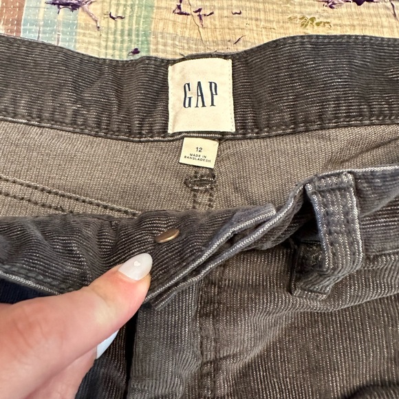 Bundle 2 Pairs Gap Ladies Cord Shorts - Picture 6 of 12